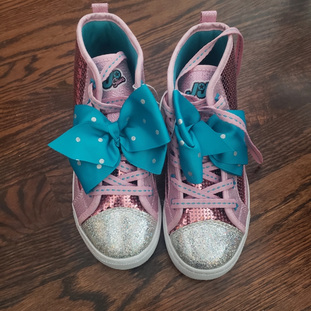 Brand new jojo bow shoes girls sz 2